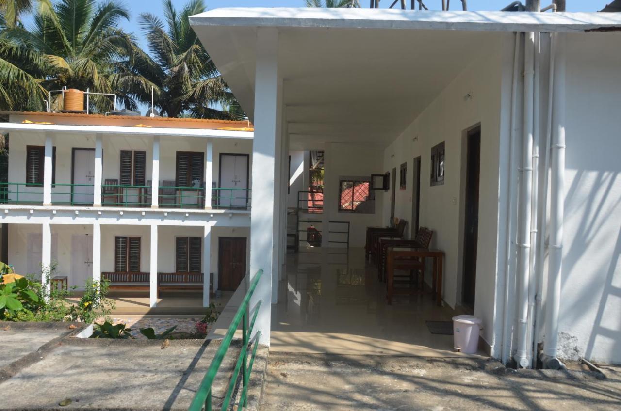 Arya Homestay Bougain Villa 戈卡尔纳 外观 照片