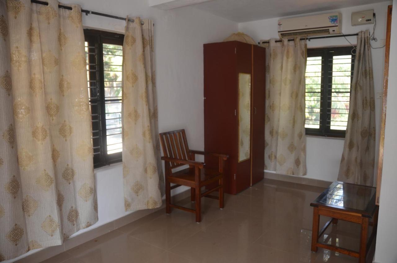 Arya Homestay Bougain Villa 戈卡尔纳 外观 照片