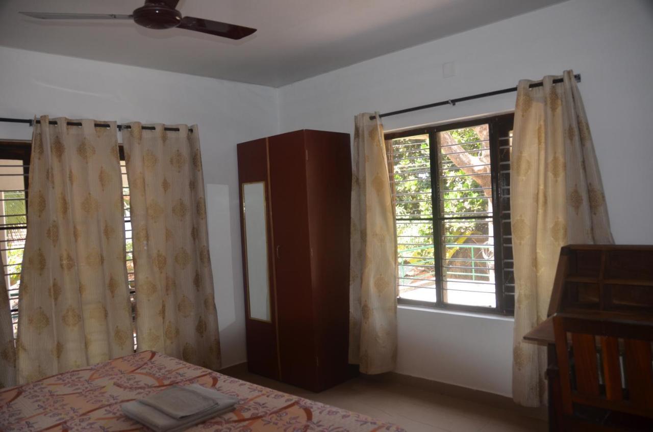 Arya Homestay Bougain Villa 戈卡尔纳 外观 照片