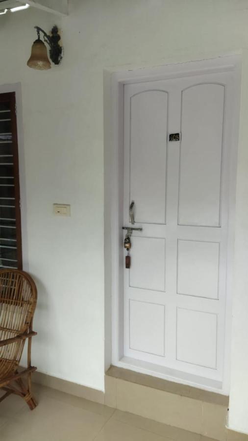 Arya Homestay Bougain Villa 戈卡尔纳 外观 照片