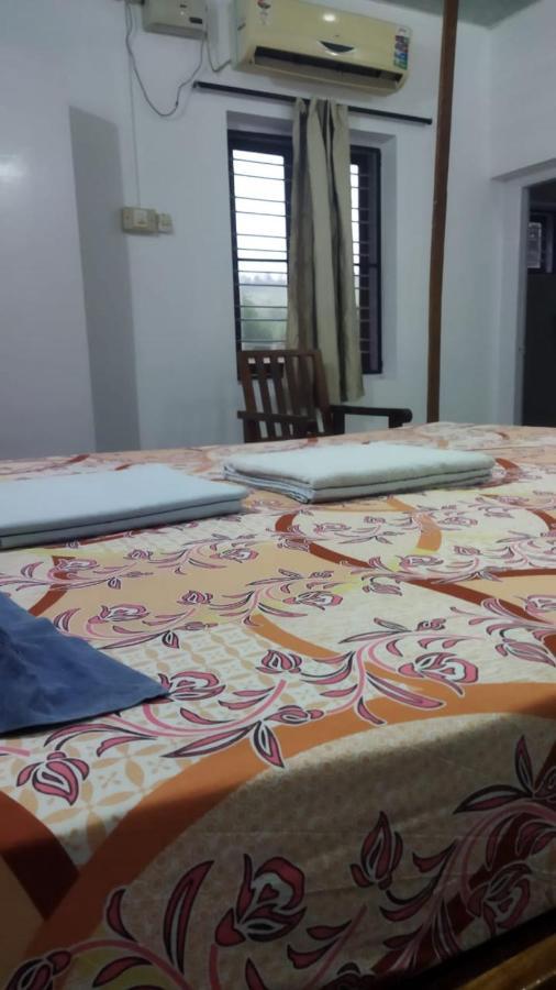 Arya Homestay Bougain Villa 戈卡尔纳 外观 照片